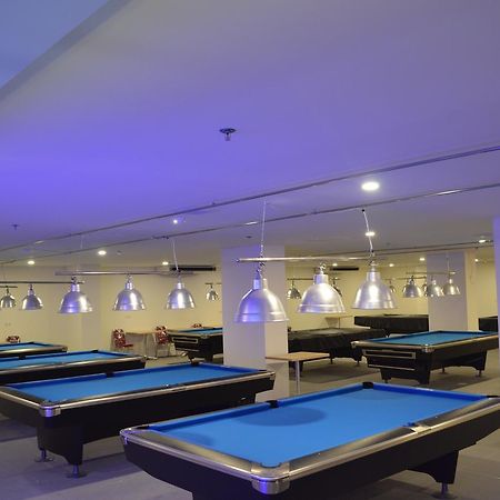 I&M Hotel Surabaya Kültér fotó